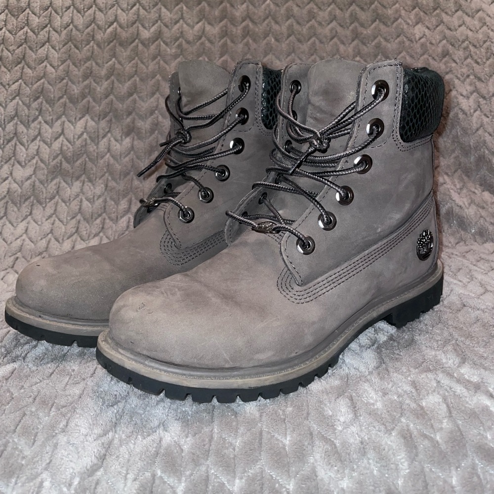 Women’s Gray Timberland Boots